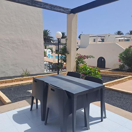 Homeforguest Apartamento 15 Con Terraza Y Piscina En Corralejo Esterno foto