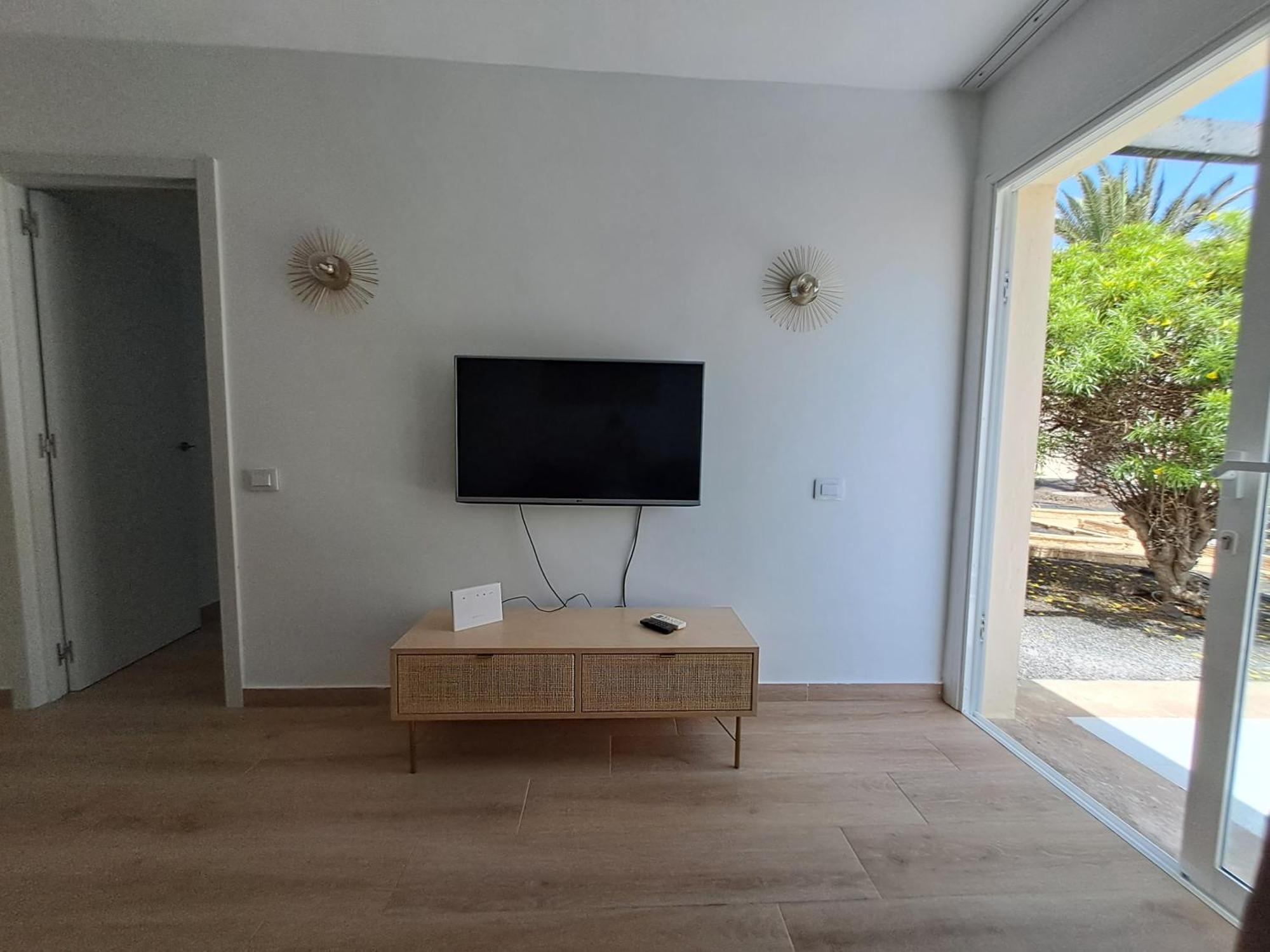Homeforguest Apartamento 15 Con Terraza Y Piscina En Corralejo Esterno foto